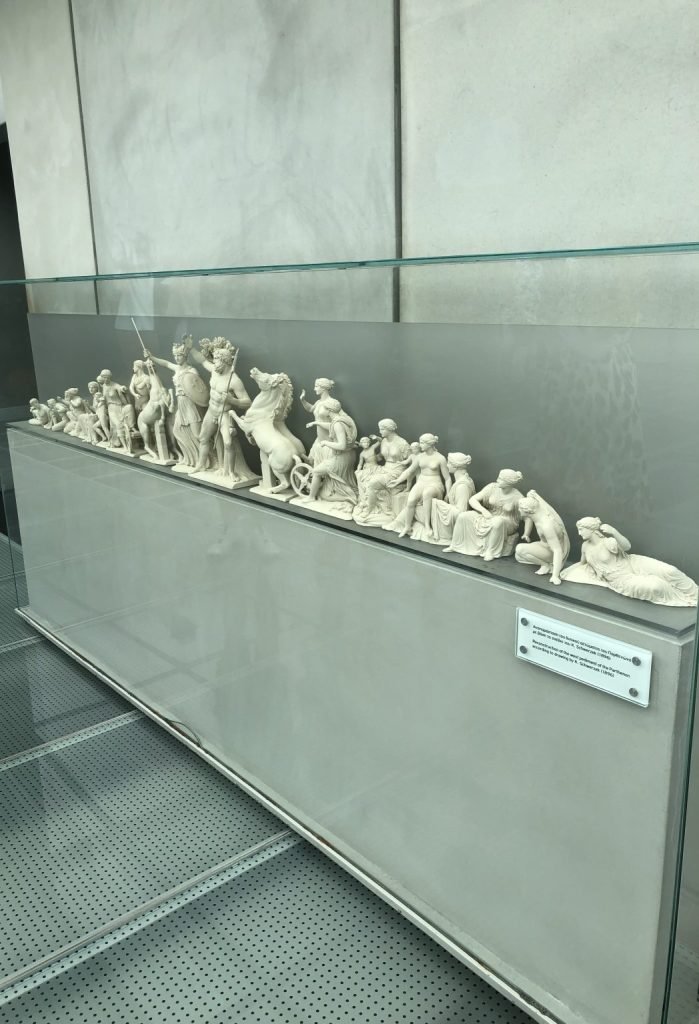 Captions for a case of small figures
