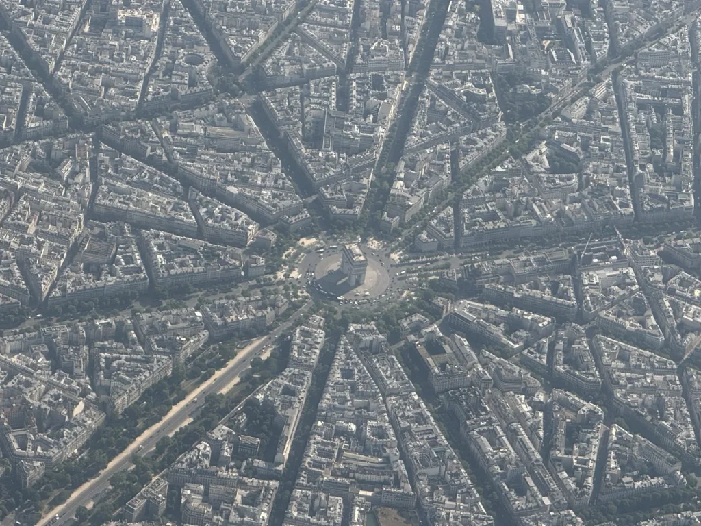A city drawn as a star